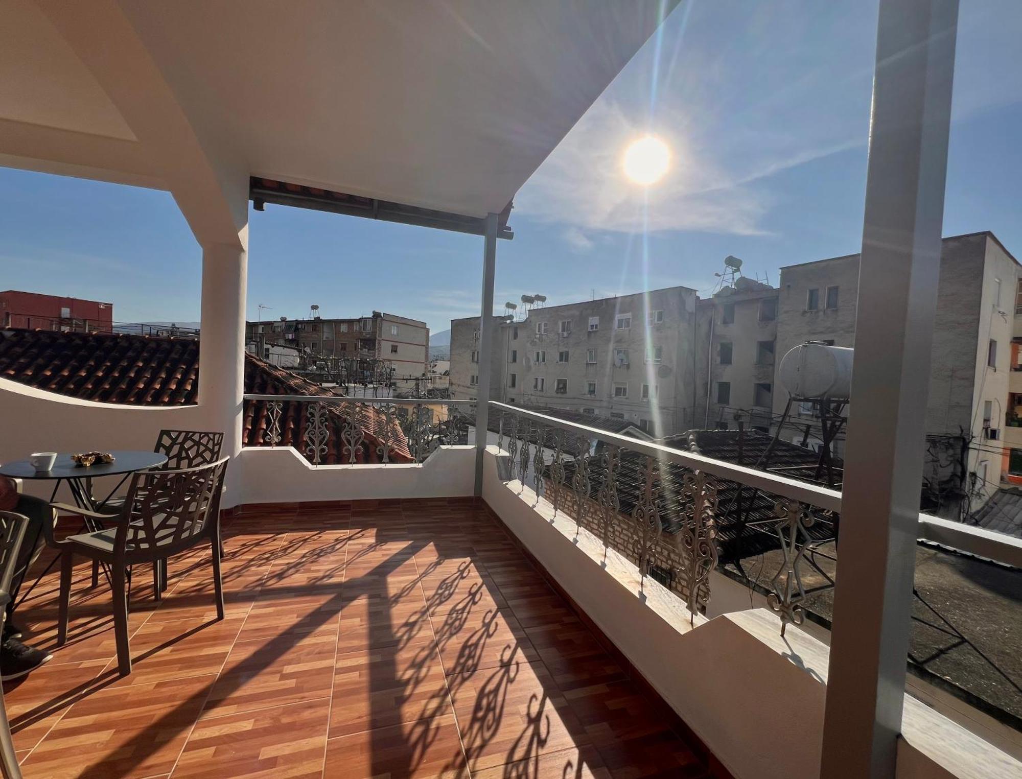 Villa Ensalv Berat - Apartment - Room - Penthouse Exterior foto
